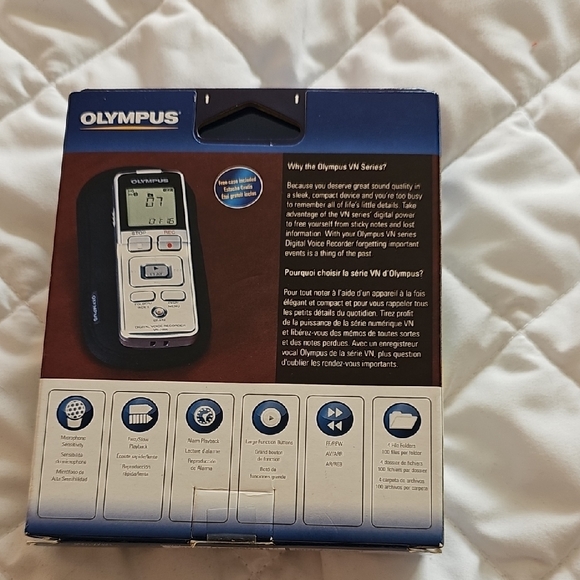 Olympus VN-7000 Voice Recorder with White and Gray Design - Picture 3 of 3